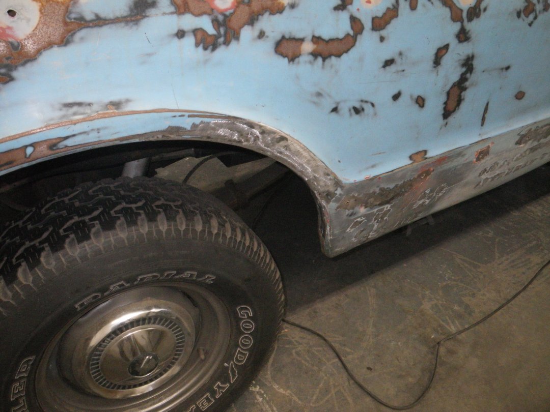 Bed Right Side Wheel arch repair.JPG