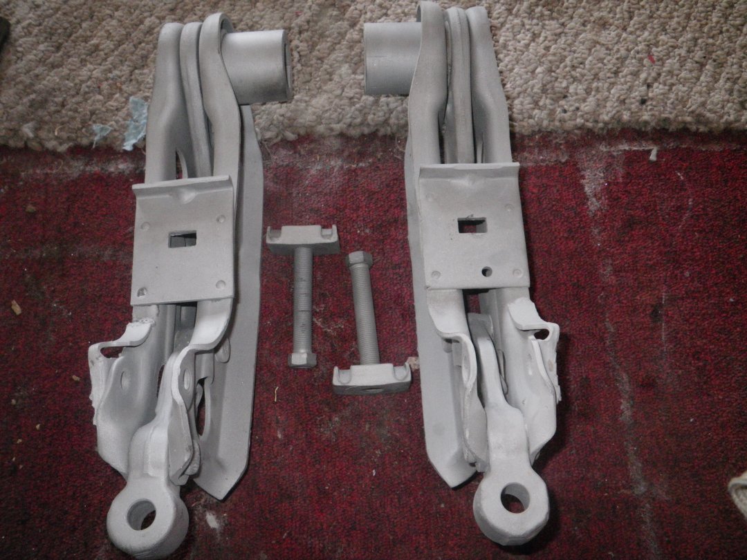 Lower Control Arms Blasted 1.JPG